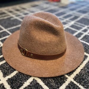 FRYE Felt Tall Crown Fedora Leather Band Hat
